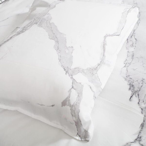 Venice 100% Katoen Satijn Carrara Marmer